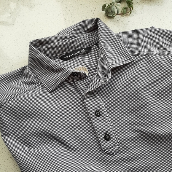 Travis Mathew Polo - Picture 2 of 5
